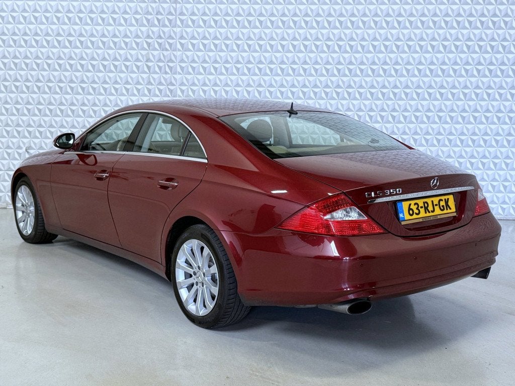Mercedes-Benz CLS-klasse 350 V6 in goede staat + veel opties, Auto's, Mercedes-Benz, Automaat, Achterwielaandrijving, Gebruikt