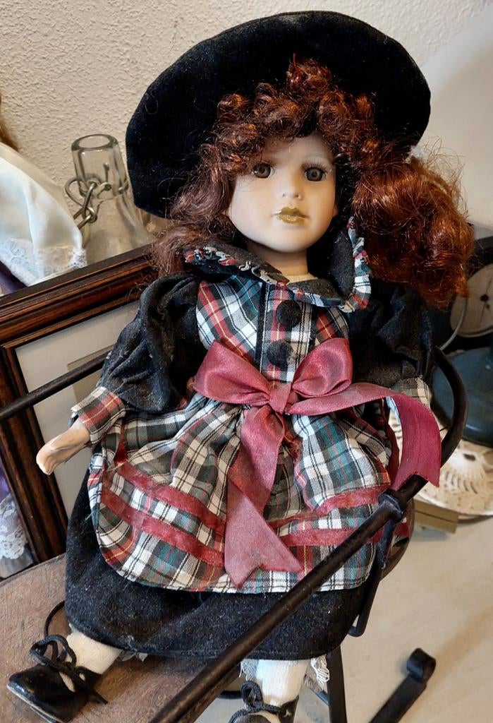 antique poppen per stuk, Verzamelen, Poppen, Ophalen of Verzenden, Pop