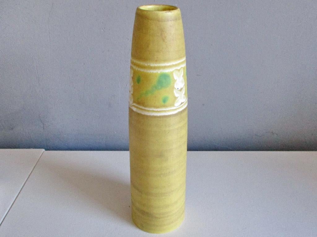 Tiko Gouda plateel fifties vintage vaas geel groen, Ophalen of Verzenden