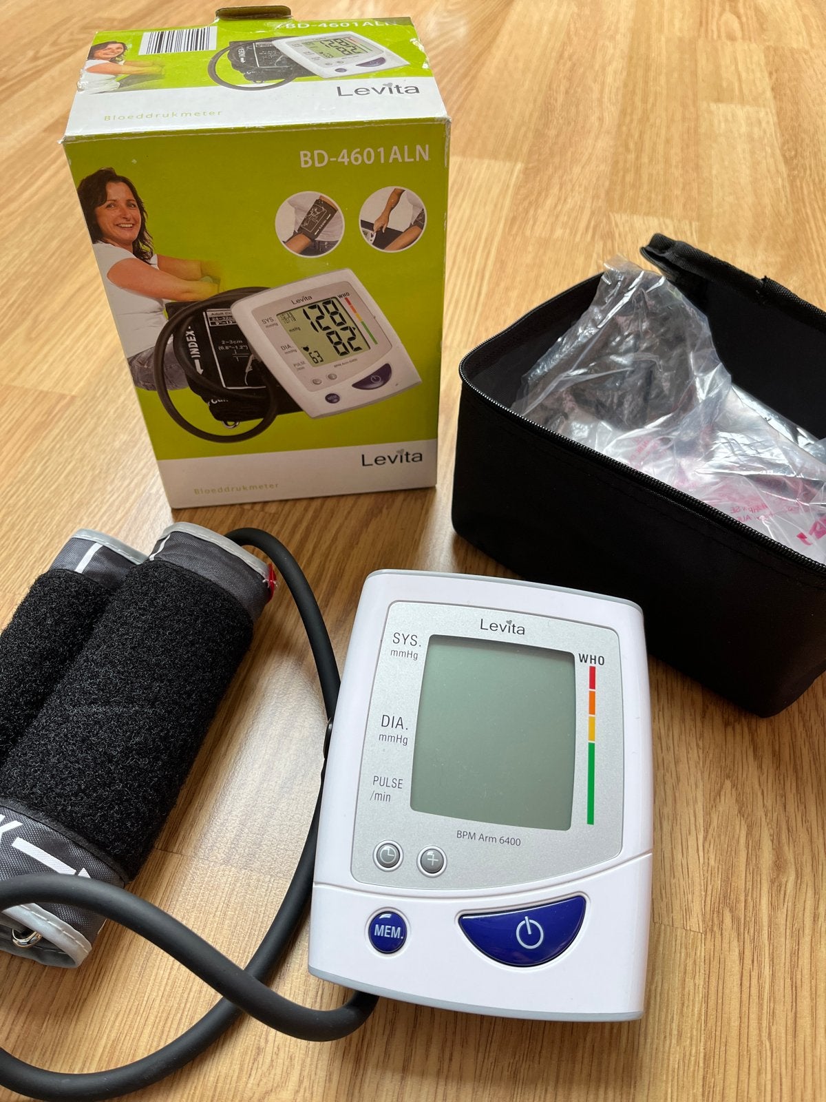 Levita Bloeddrukmeter BD-4601ALN, Ophalen of Verzenden, Zo goed als nieuw, Overige typen