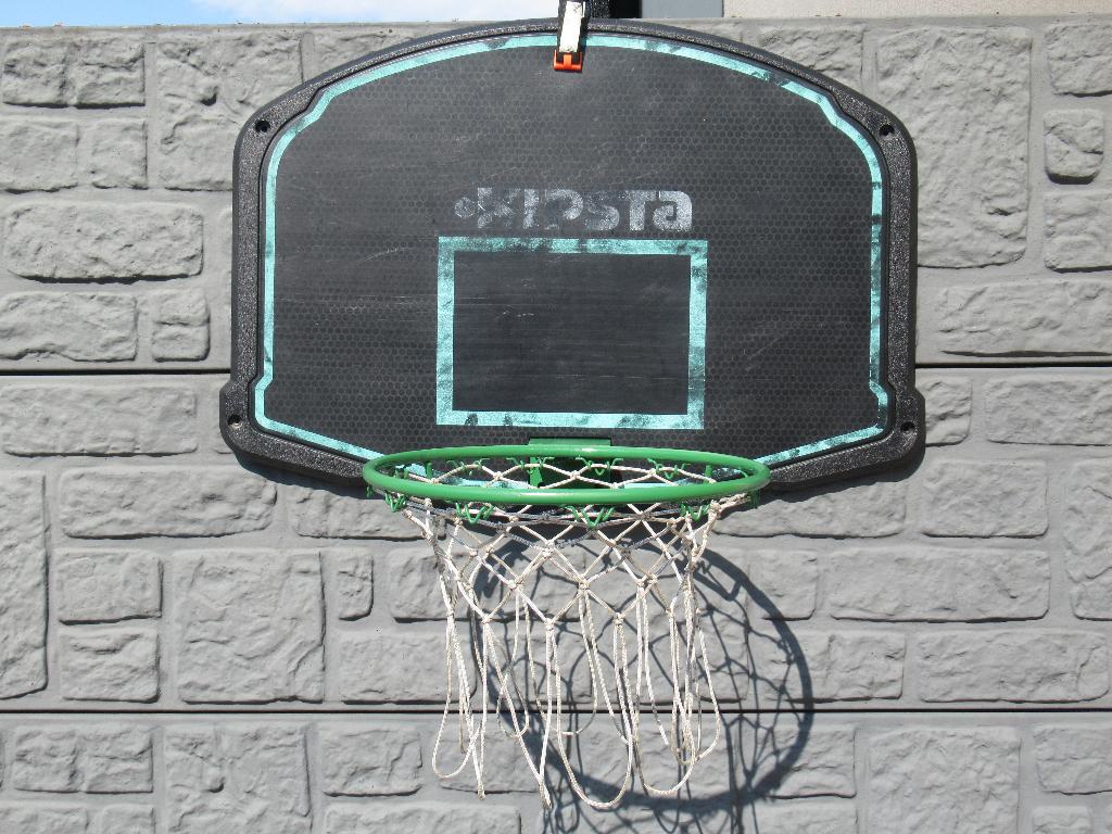 Basketbal bord voor tegen de muur, Sport en Fitness, Basketbal, Ophalen of Verzenden, Gebruikt, Ring, Bord of Paal