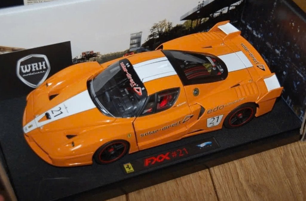 1:18 FERRARI FXX #21 SOLAR DIRECT Hotwheels elite WRH, Hobby en Vrije tijd, Verzenden, Zo goed als nieuw, Auto, Hot Wheels