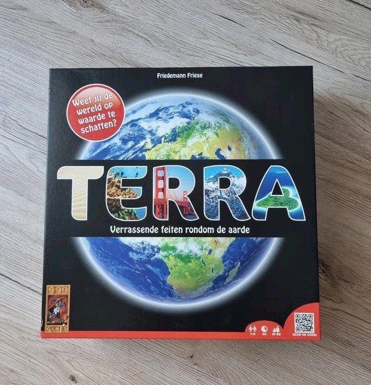 Terra - Bordspel 999games, Vijf spelers of meer, Ophalen of Verzenden, Zo goed als nieuw, 999 Games