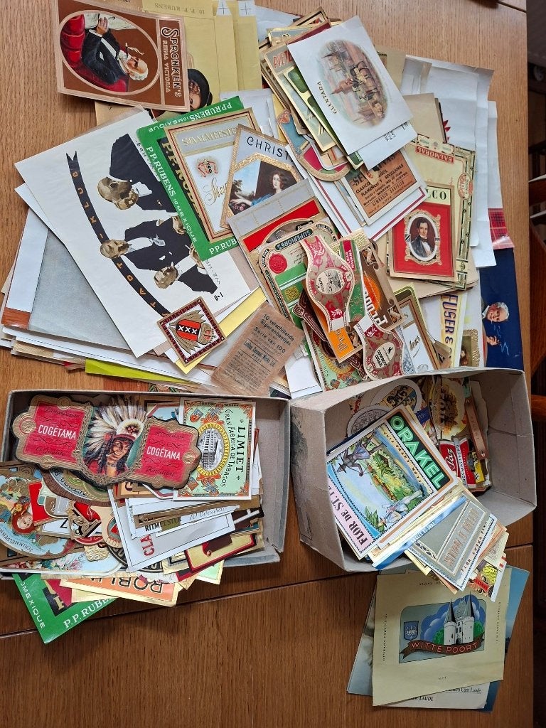 Honderden oude Sigarenkistmerken, Ophalen of Verzenden, Gebruikt, Sigarenbandjes
