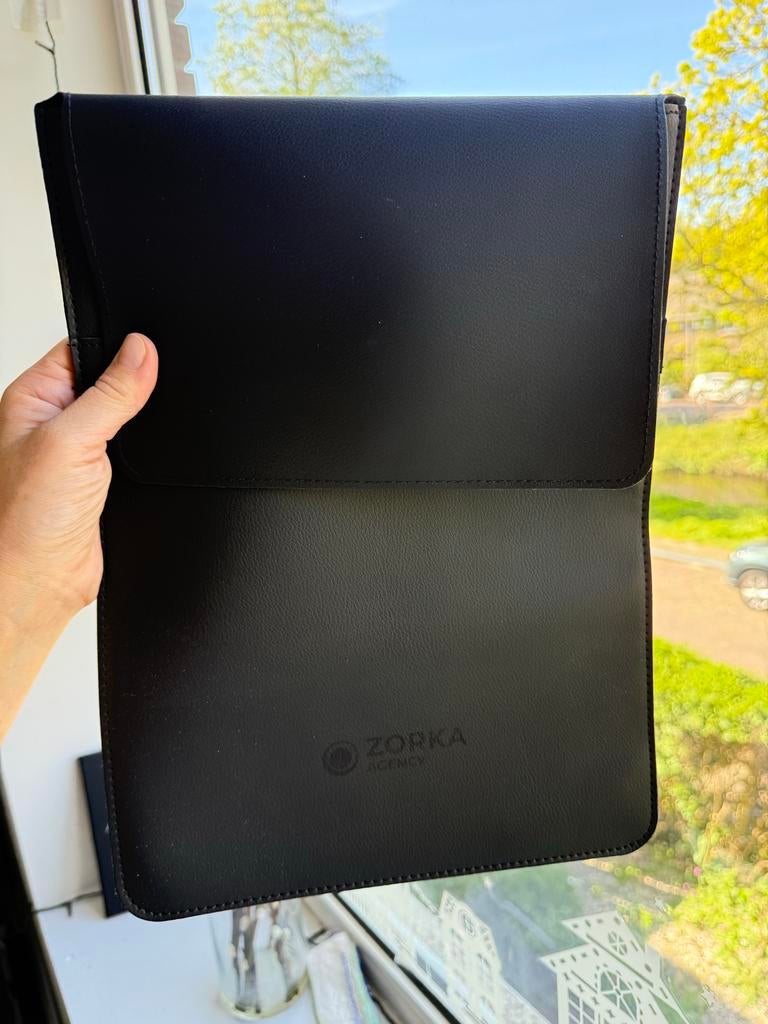 Laptop/Tablet Hoes - Zwart, Computers en Software, Laptophoezen, Ophalen of Verzenden, 14 inch, Nieuw