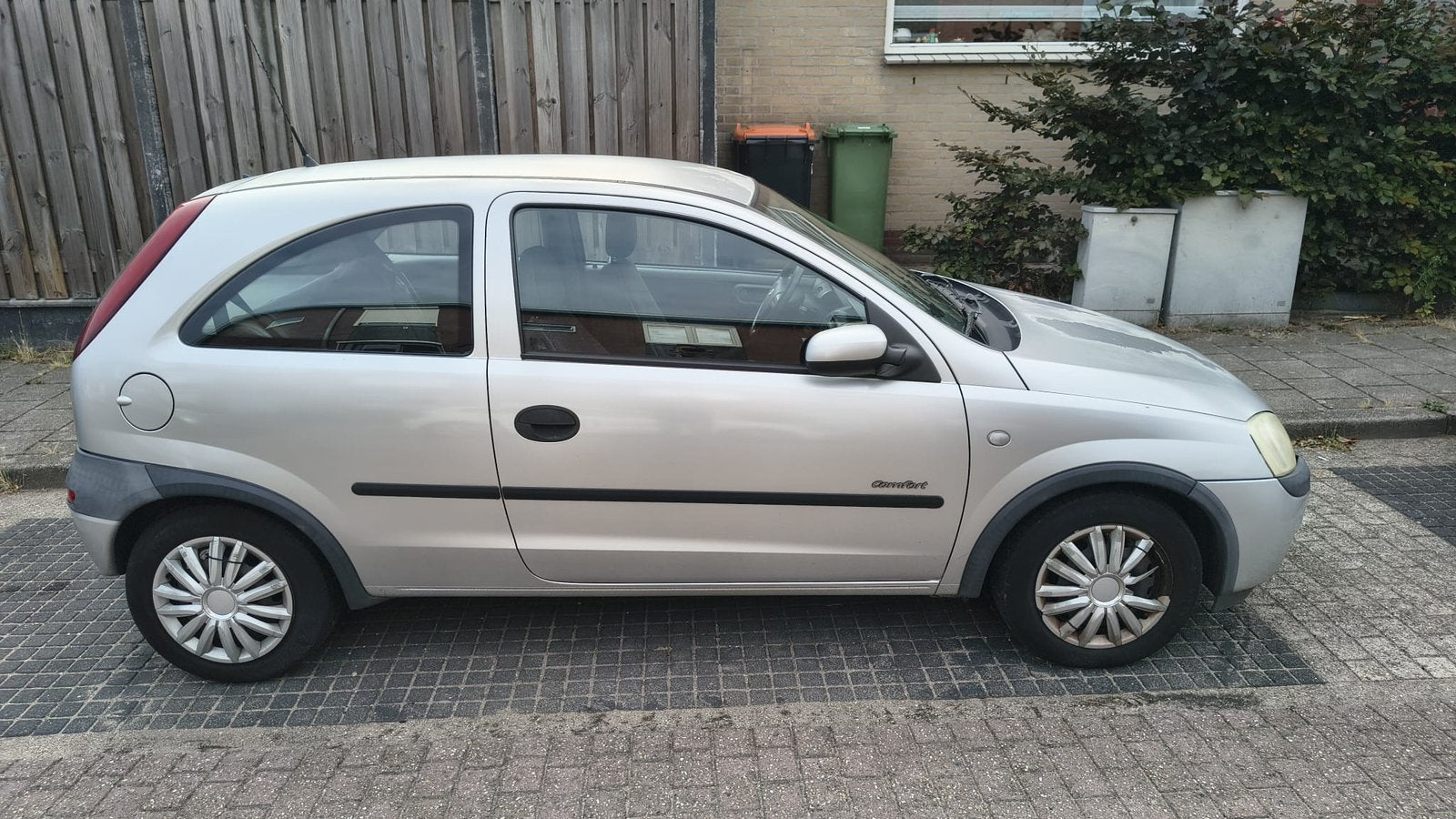 Opel Corsa 1.2 16V 3D 2002 Grijs, Voorwielaandrijving, 74 pk, Origineel Nederlands, Handgeschakeld
