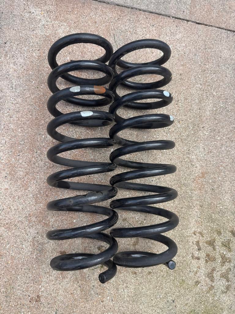 Set Schroefveren achter Hyundai ix35 2010-2012, Ophalen, Gebruikt, Hyundai