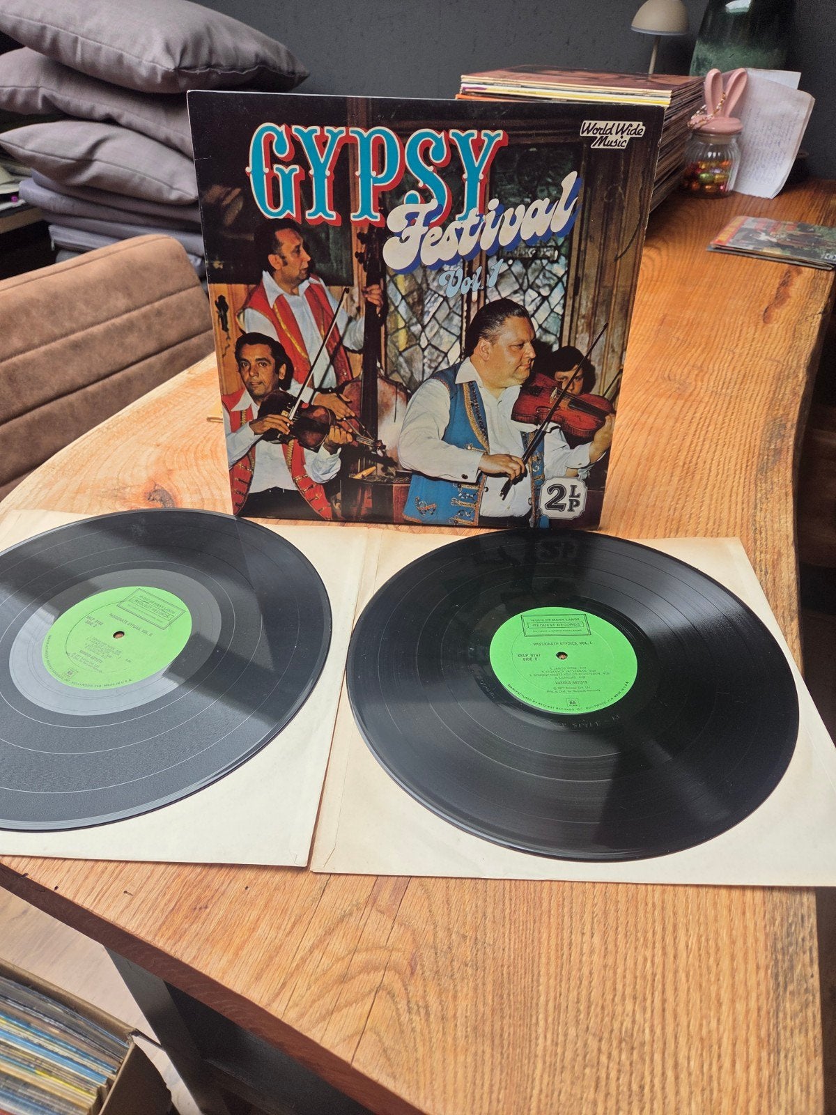 Gypsy Festival Vol. 1 & 2 Dubbel LP - World Wide Music, Ophalen of Verzenden, Gebruikt, Verzamelalbum, Traditioneel en Volksmuziek