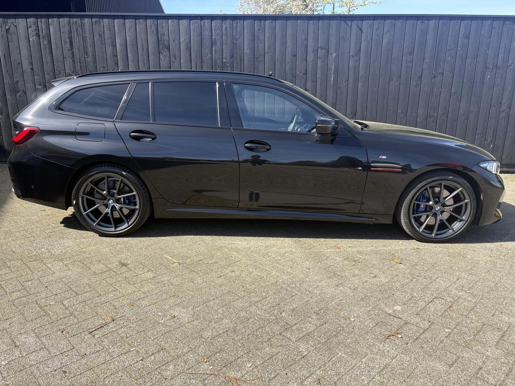 BMW 3 Serie Touring M340d xDrive (bj 2022, automaat), Auto's, BMW, Automaat, 2993 cc, Zwart, Vierwielaandrijving