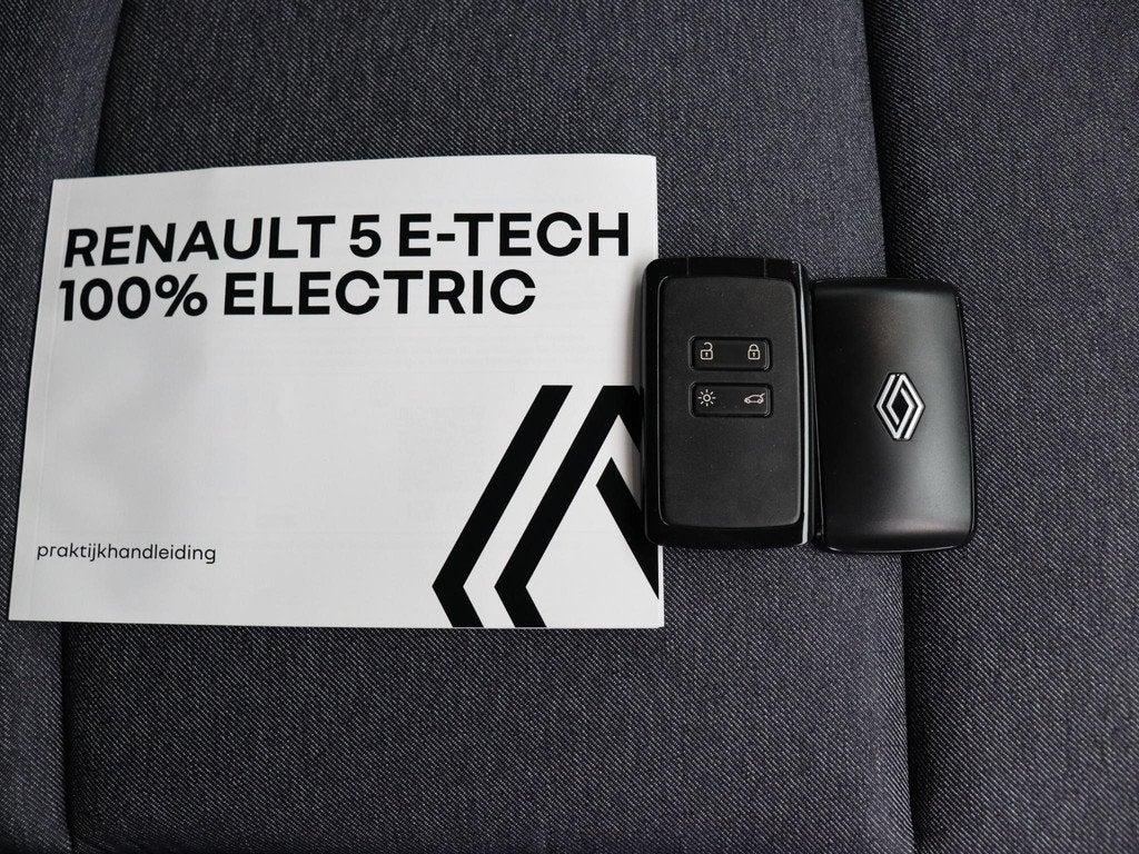 Renault 5 comfort range techno 52 kWh | Vijf jaar garantie |, Auto's, Renault, Stof, Blauw, Origineel Nederlands, Nieuw