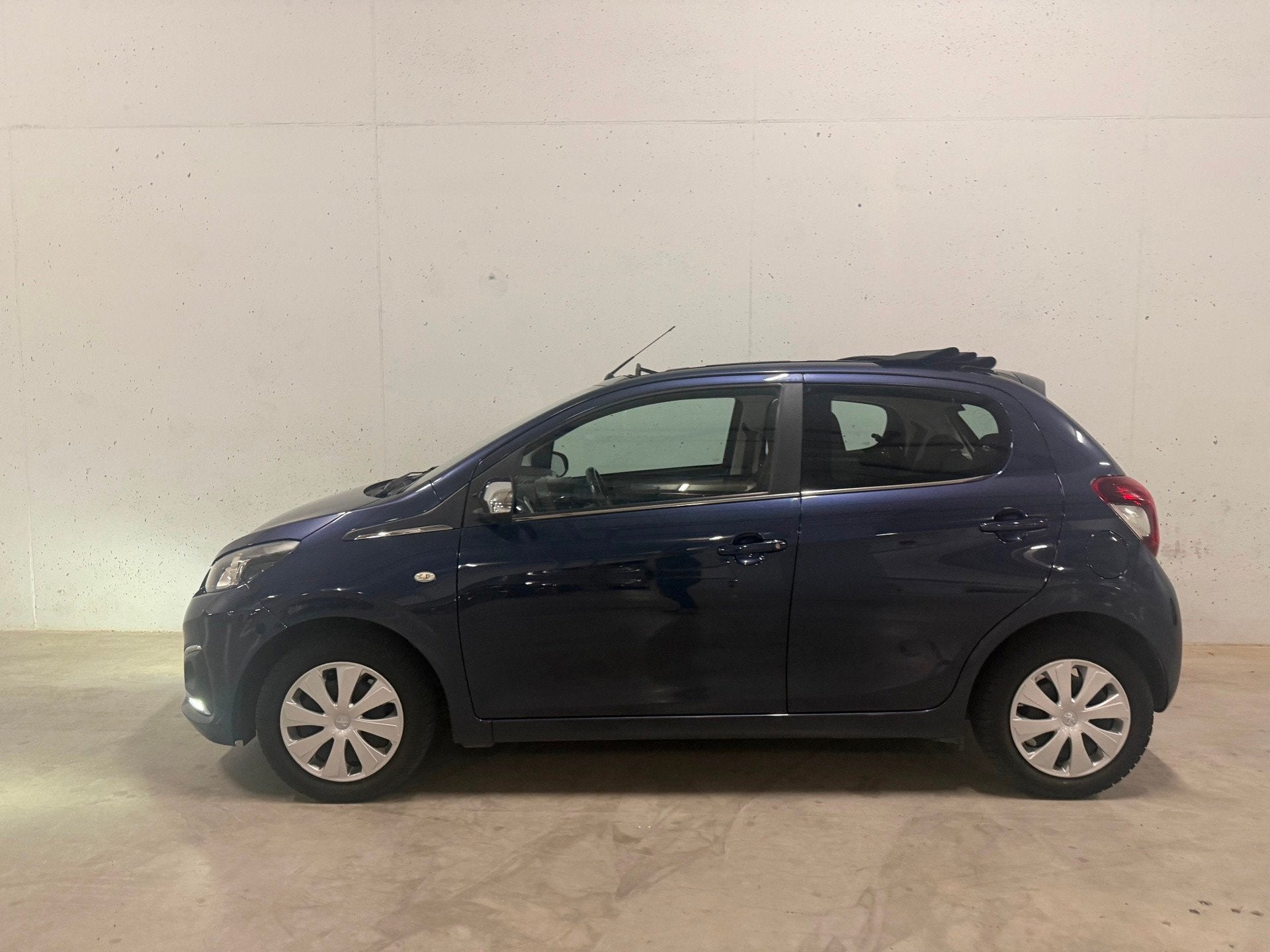 Peugeot 108 1.0 VTi Cabrio Automaat Airco 5drs. APK NAP, Auto's, Euro 5, Stof, Gebruikt, 3 cilinders