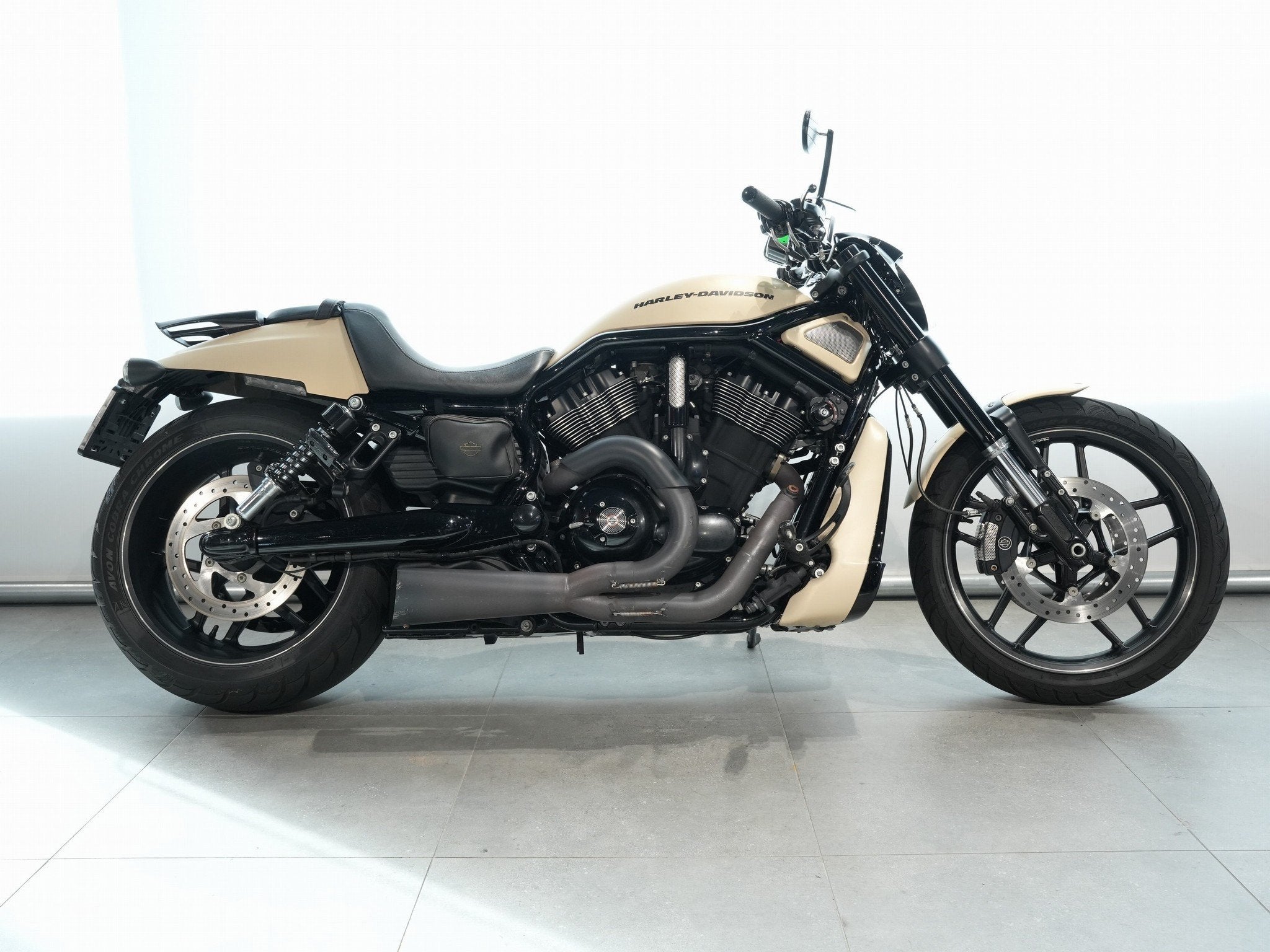 Harley-Davidson NIGHT ROD SPECIAL (bj 2013), Motoren, Laan van Vredenoord 33
2289 DA  Rijswijk, Chopper, Meer dan 35 kW, Harley-Davidson Benelux b.v.