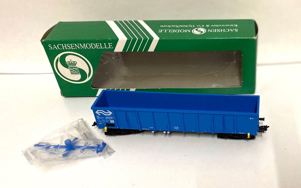 Sachsenmodelle 26066 Open goederenwagen NS in ovp blauw, Overige merken, Gelijkstroom, Wagon, Ophalen of Verzenden