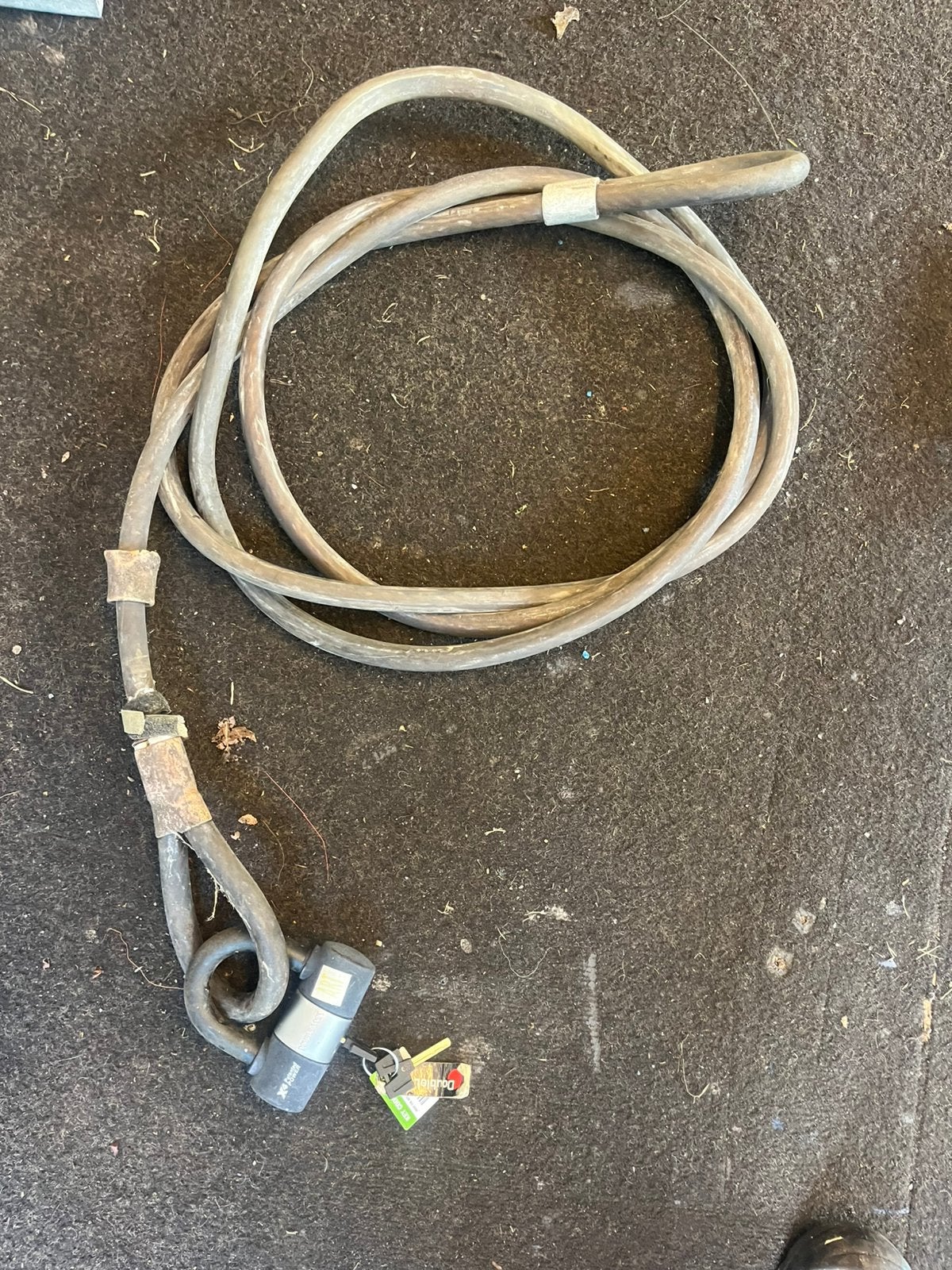 Dik kabel slot 3 + meter lang doublelock slot, Ophalen of Verzenden, Zo goed als nieuw, Ankeren en Afmeren, Zeilboot of Motorboot