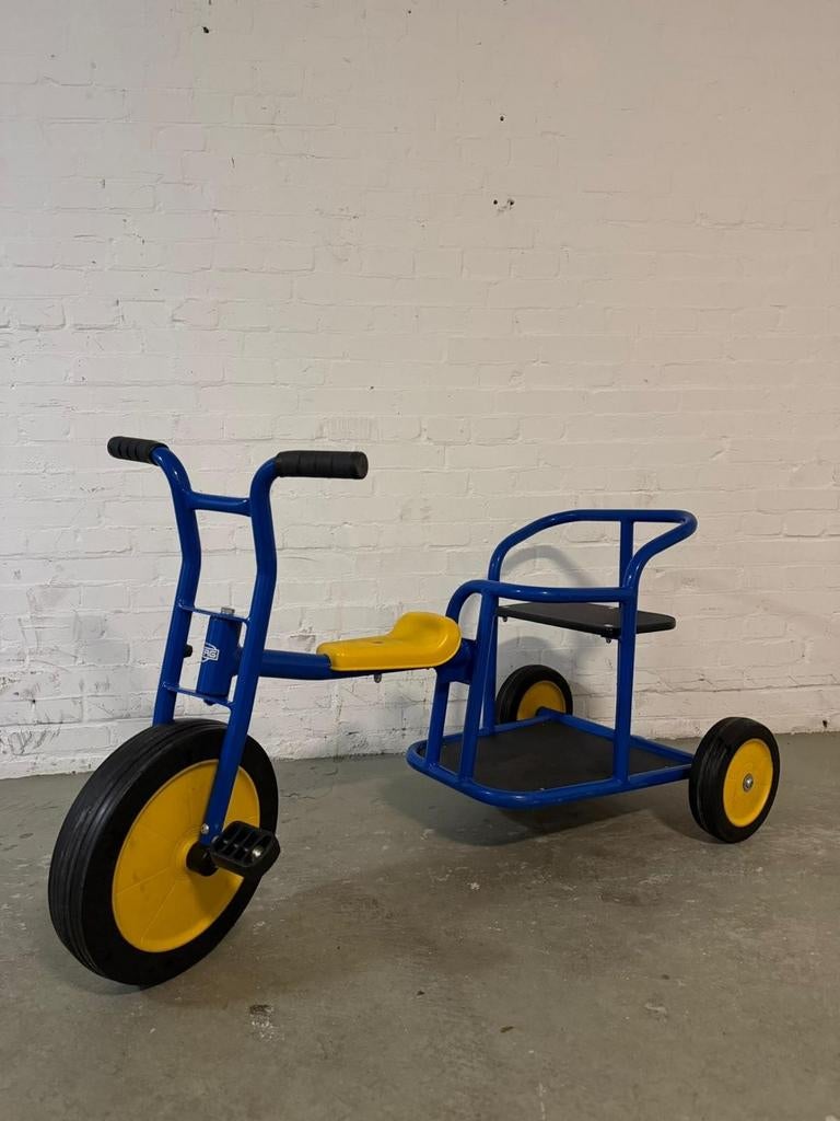 Blauwe BERG driewieler met duozit - Zo goed als nieuw   €100, Fietsen en Brommers, Ophalen, Zo goed als nieuw, BERG