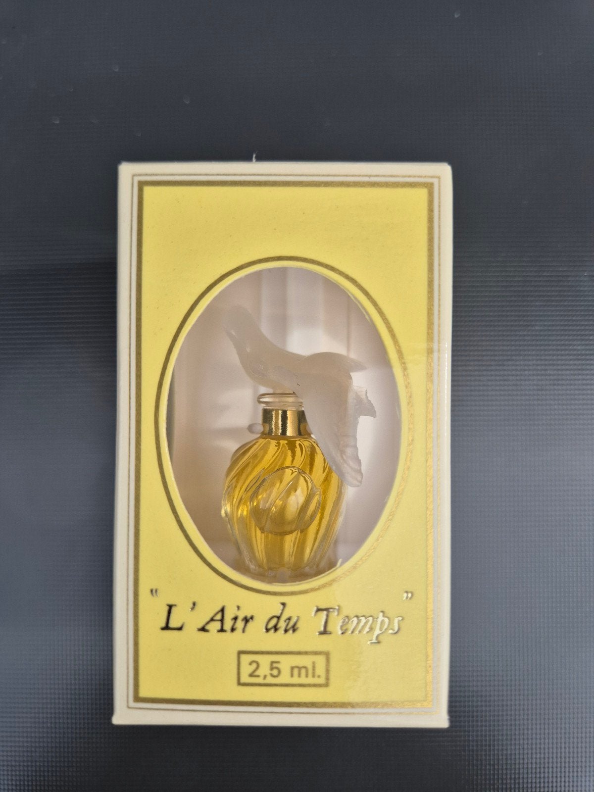 Nina Ricci L'Air du Temps miniatuur parfum vintage 2.5 ml, Ophalen of Verzenden, Nieuw