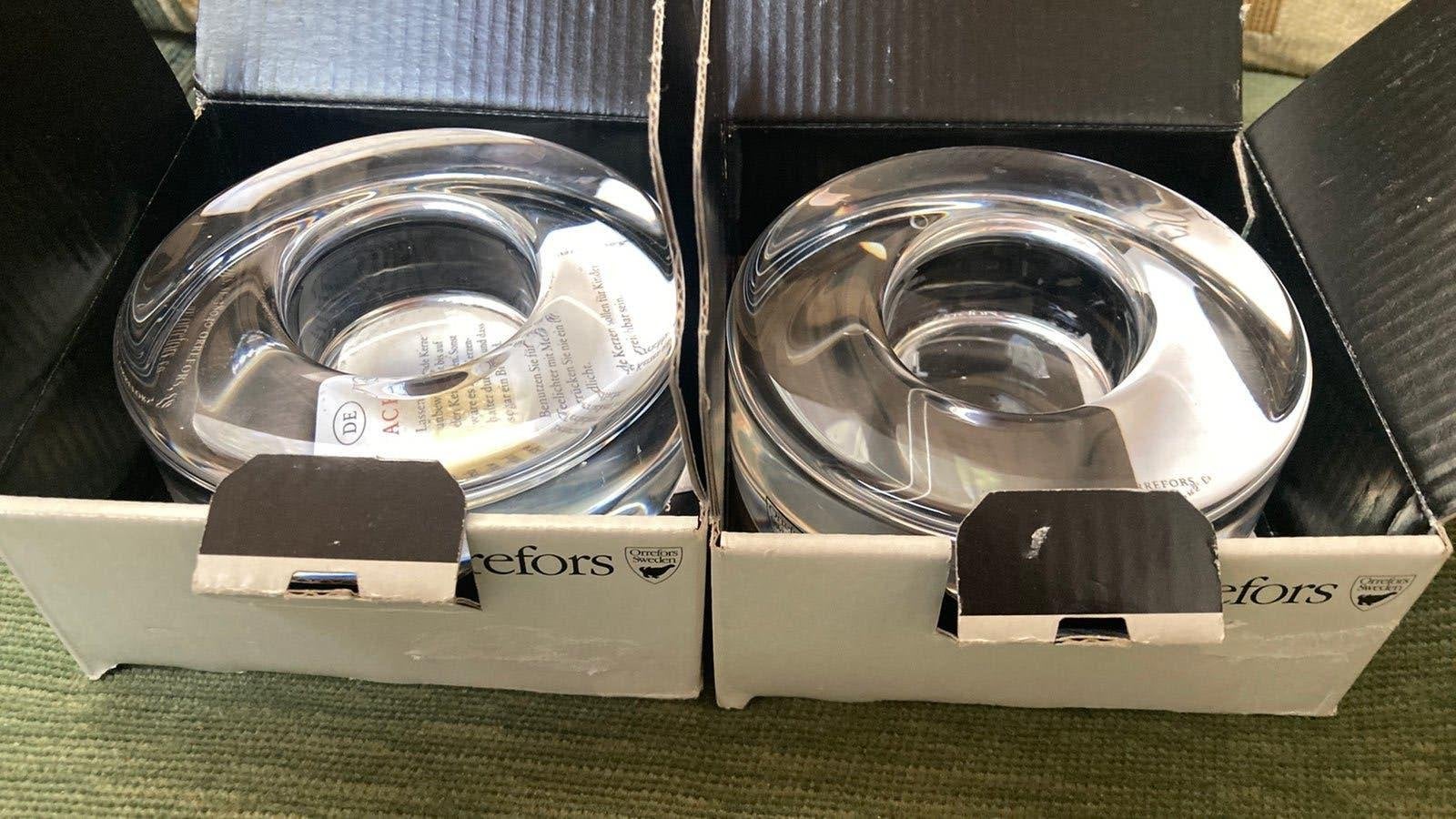 2 Nieuw Puck Lichtjeshouder Orrefors Lena Bergström PSTK!, Ophalen