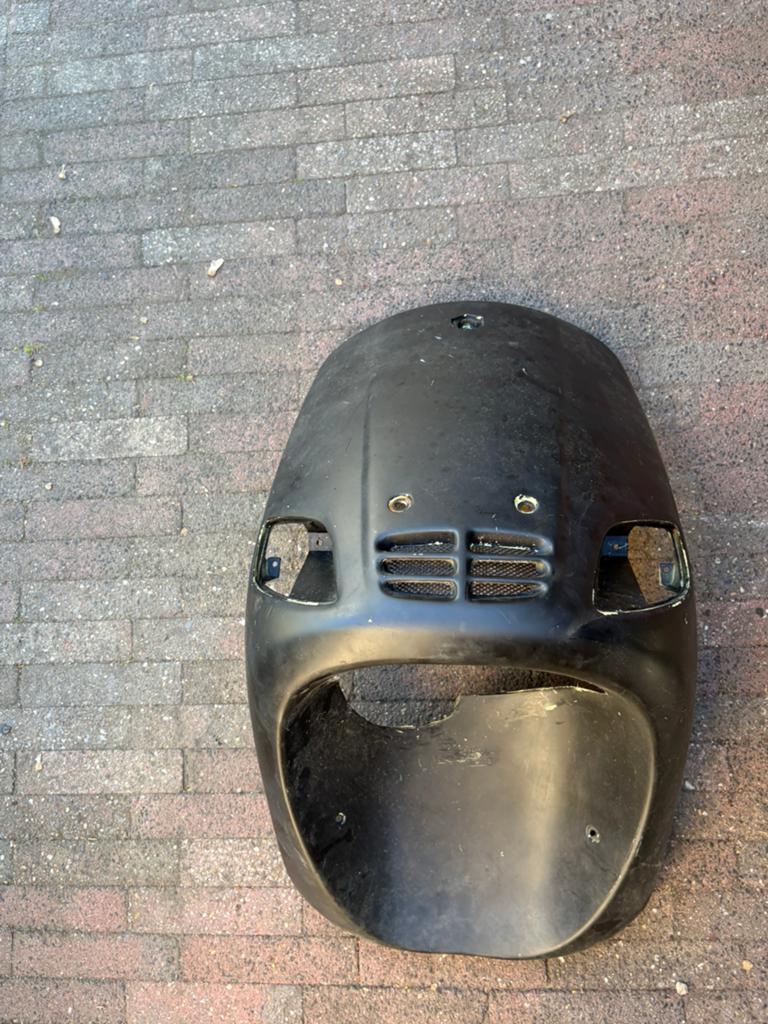 piaggio zip type 3 voorkap, Motoren, Tuning en Styling, Ophalen