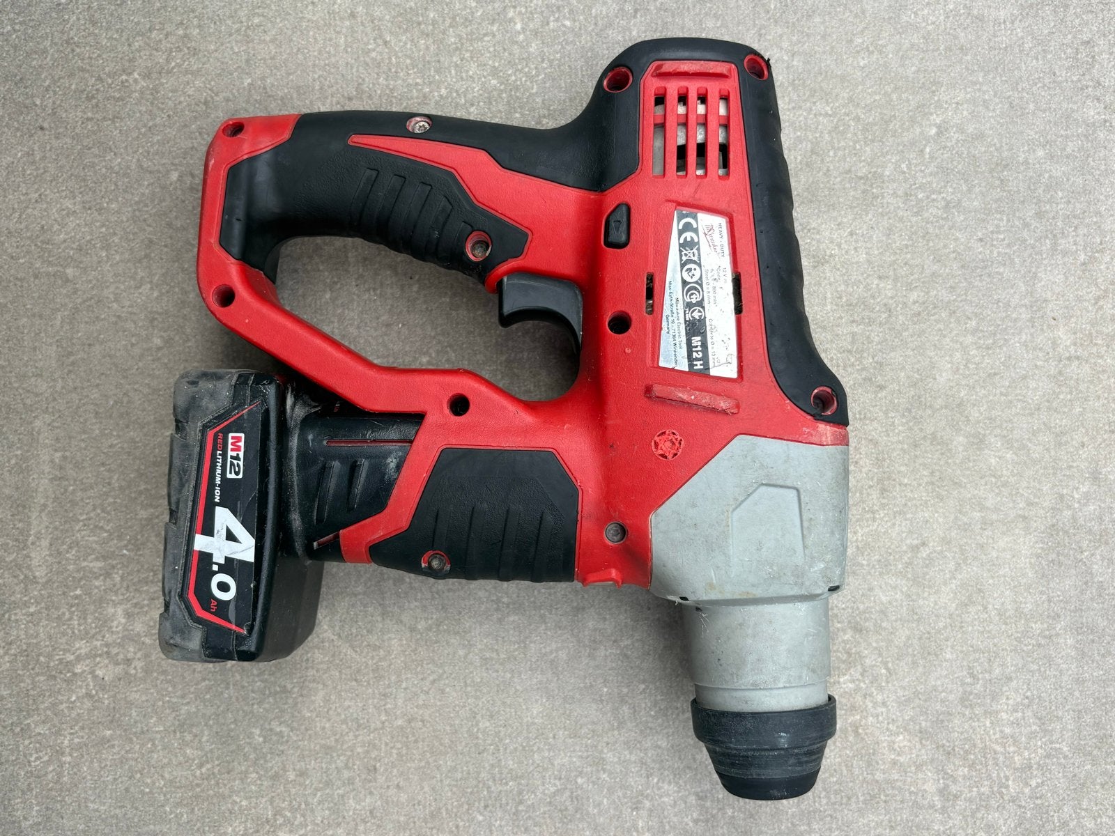 Milwaukee M12 H Boorhamer met 4.0 Ah accu, Gebruikt, Boor- en/of Breekhamer, Ophalen of Verzenden, Minder dan 400 watt