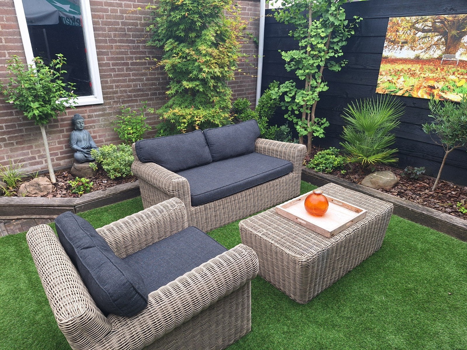 Rotan       Loungeset met 2-zitsbank, fauteuil en tafel, Tuin en Terras, Tuinsets en Loungesets, Ophalen, Gebruikt, Rotan, 3 zitplaatsen