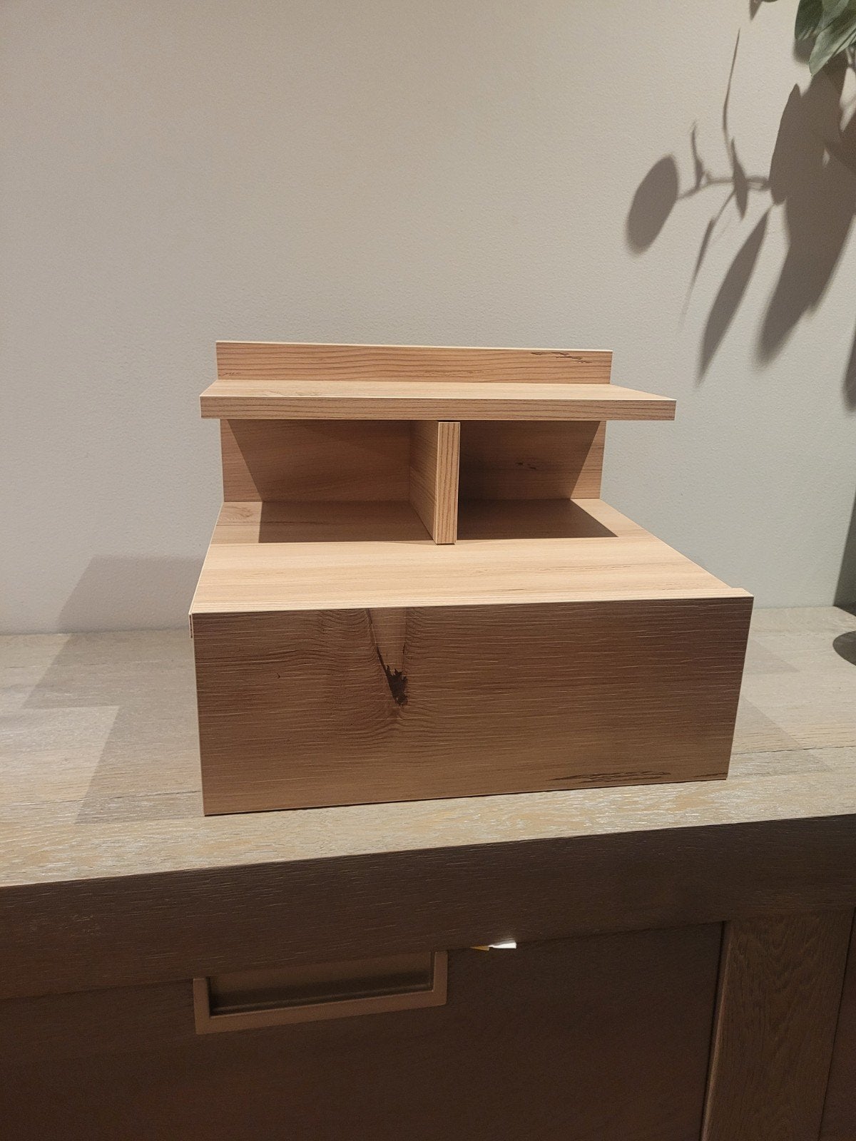 Zo goed als nieuw zwevend nachtkastje met lade, Huis en Inrichting, Ophalen, Zo goed als nieuw, 45 tot 65 cm, Minder dan 55 cm