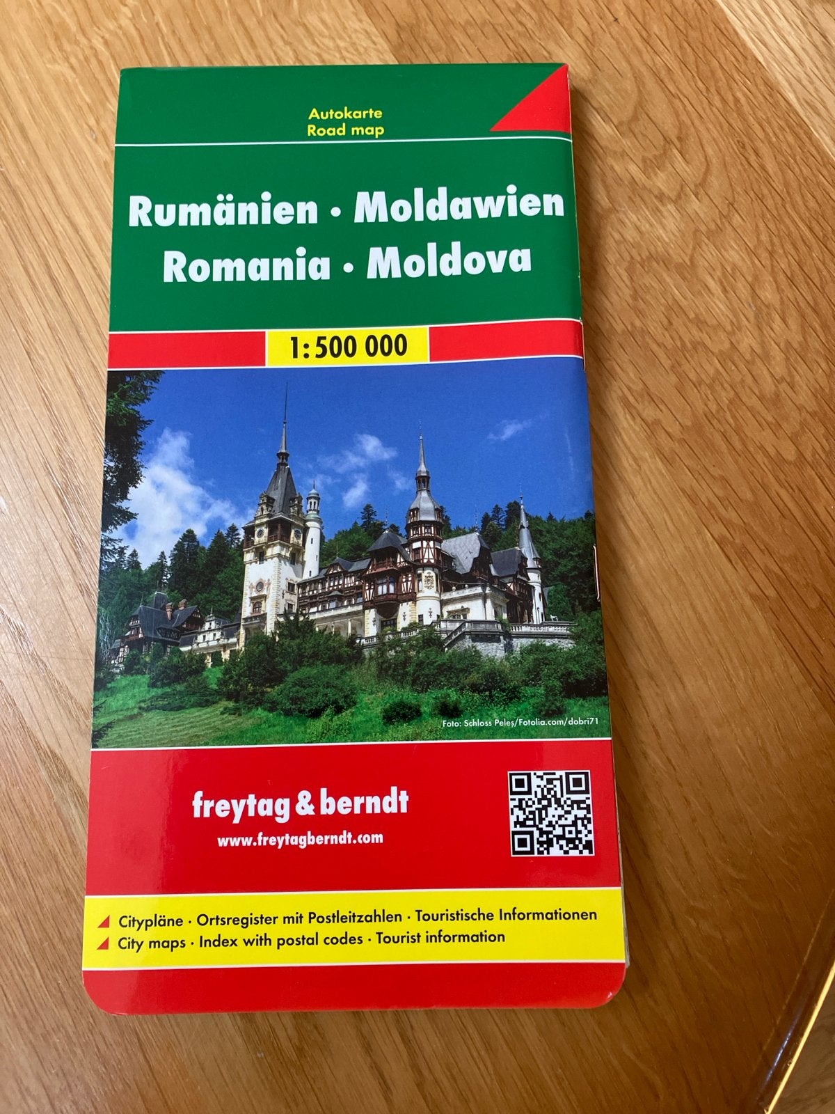 Wegenkaart Roemenië en Moldavië 1:500.000 - freytag & berndt, 2000 tot heden, Nieuw, Landkaart, Europa Overig