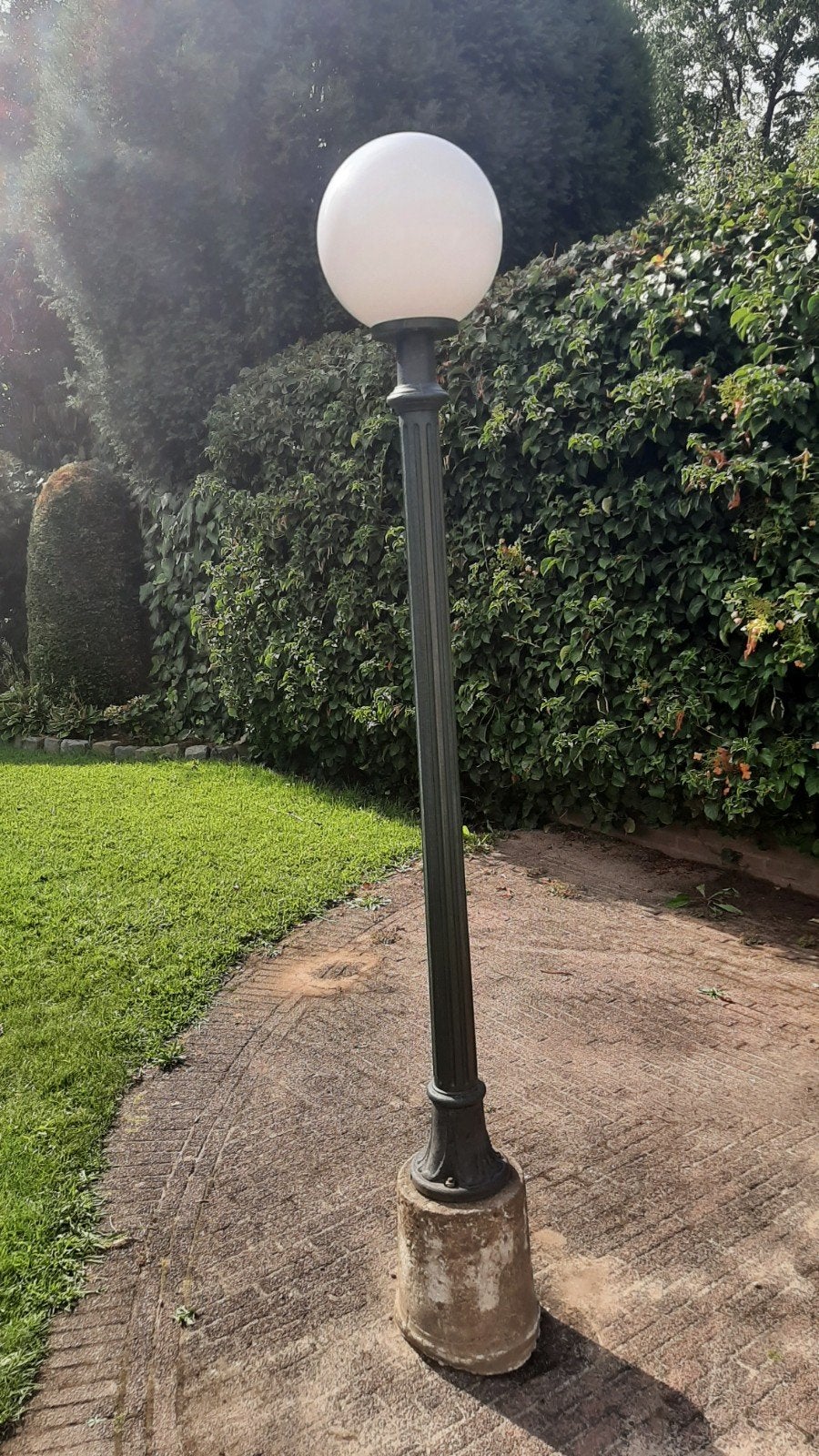 Lantaarnpaal 184cm met betonnen voet, Ophalen, Gebruikt