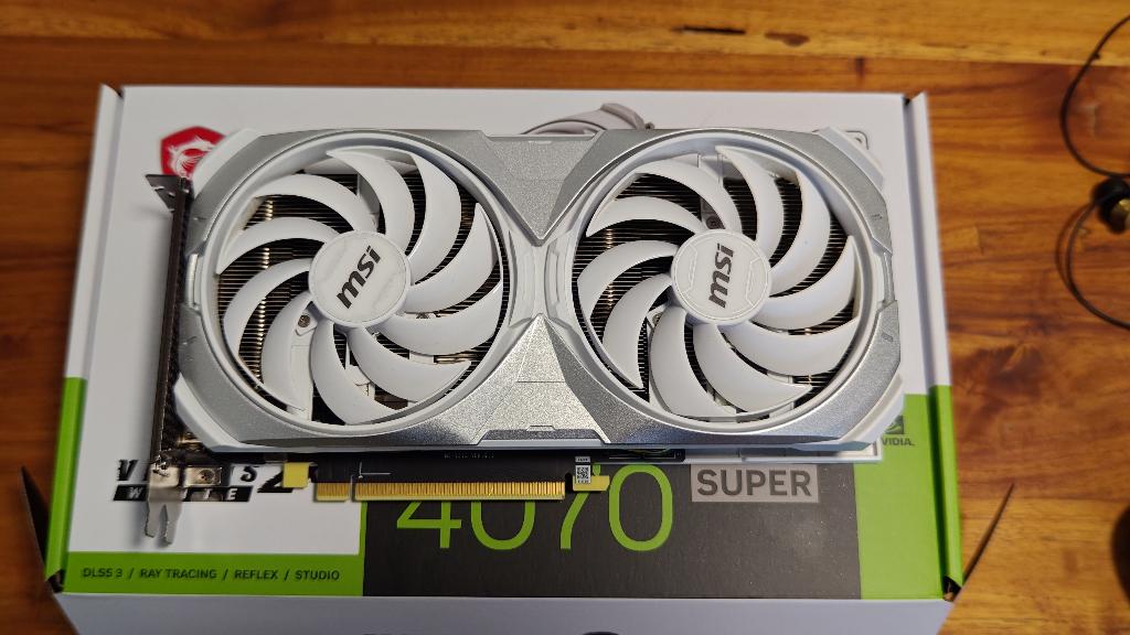 MSI GeForce RTX 4070 SUPER VENTUS White, Gebruikt, GDDR6, PCI-Express 4, Ophalen of Verzenden