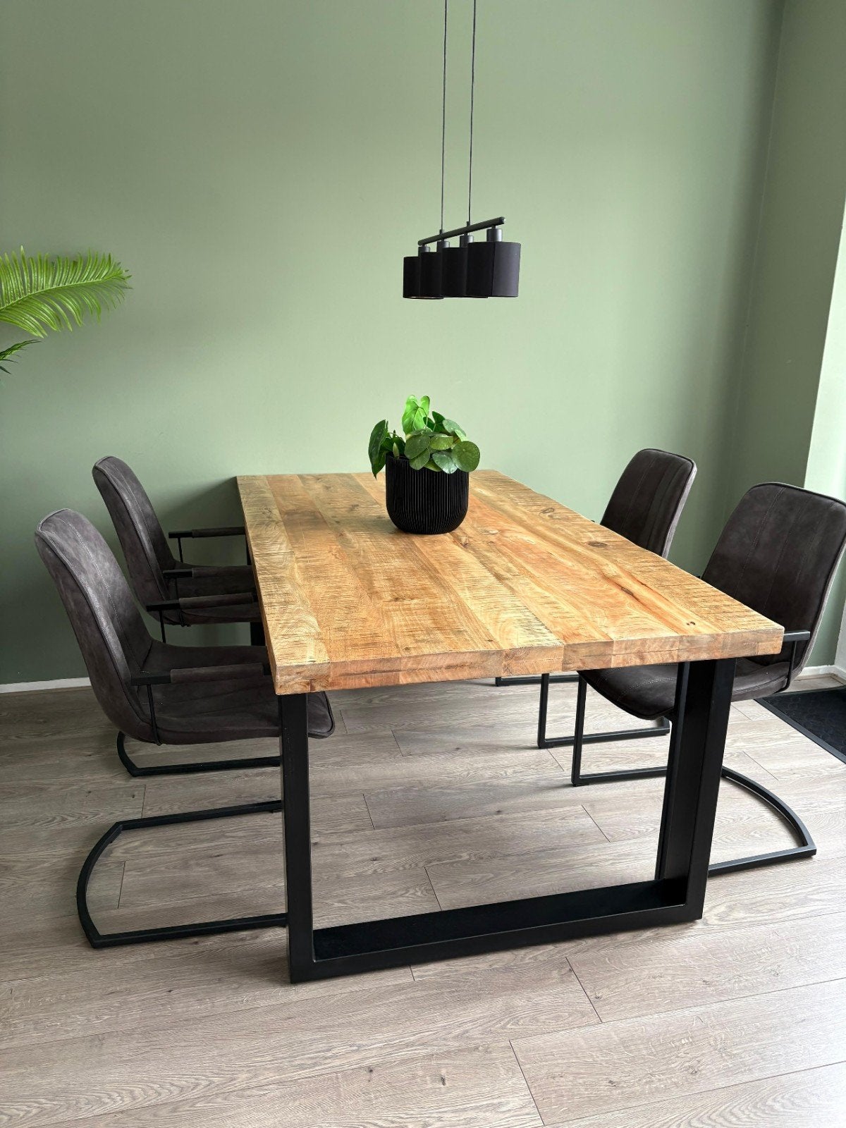 Eettafel met 4 stoelen - Industrieel design, Gebruikt, 50 tot 100 cm, 150 tot 200 cm, Vier personen