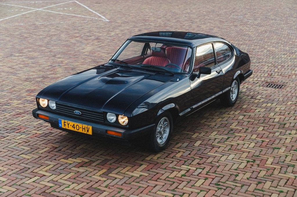 Ford Capri 2000 GL V6 1980 donkerblauw, Lichtmetalen velgen, Blauw, Handgeschakeld, Ford