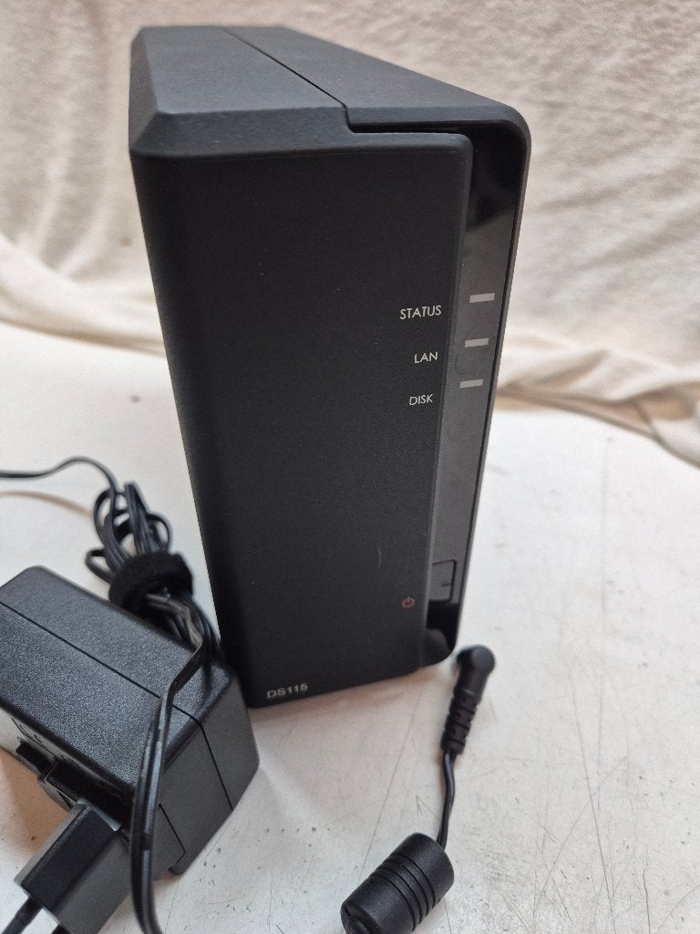 Synology DS115 diskstation met/zonder 2TB, Ophalen, Zo goed als nieuw