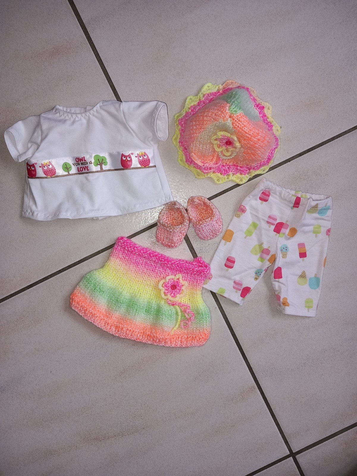 Zelfgemaakte poppenkleertjes voor pop 43 cm 5 delig., Ophalen of Verzenden, Nieuw, Babypop