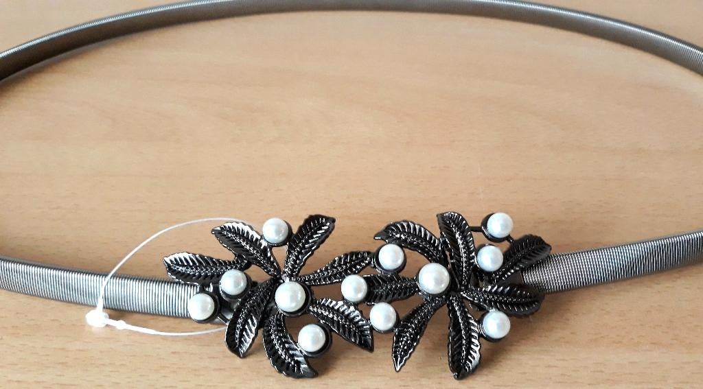 Zwarte rekbare riem met parels - Mt 36 t/m 46, 3 tot 5 cm, Minder dan 80 cm, Zwart, Nieuw