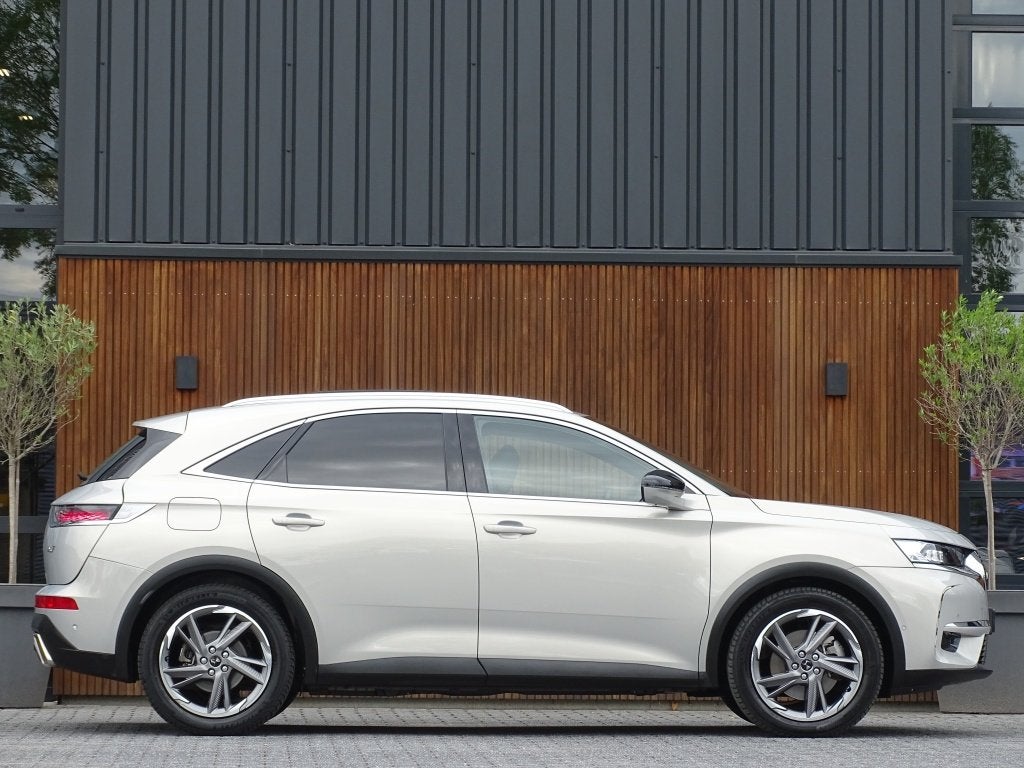 DS 7 Crossback E-Tense 224PK Hybrid / So Chic / massage / LE, Auto's, DS, Automaat, Euro 6, 4 cilinders, Hybride Elektrisch/Benzine