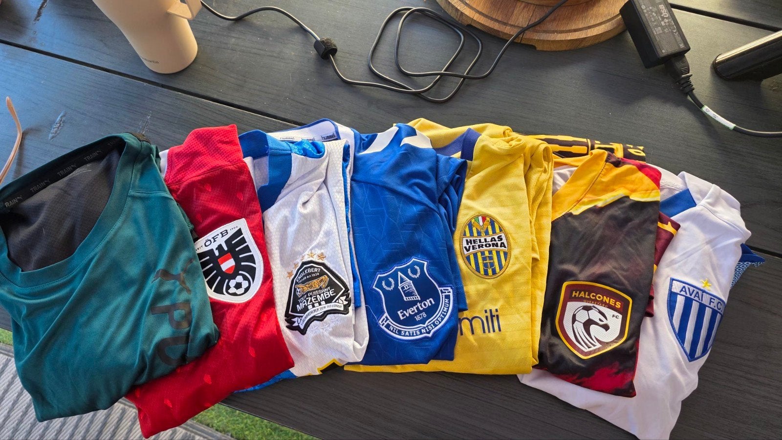 Diverse voetbalshirts - Verschillende clubs, Diverse merken, Meerkleurig, Ophalen of Verzenden, Gedragen
