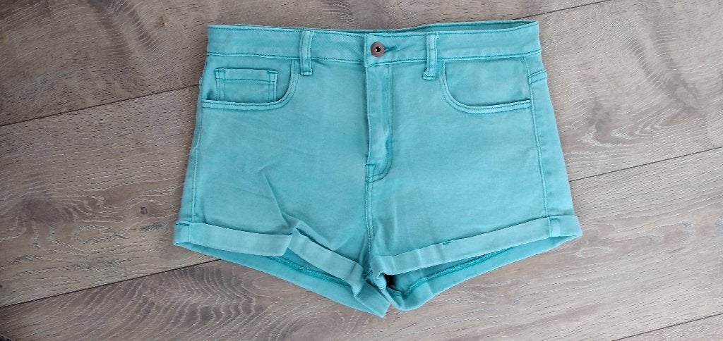 Sport en korte broeken (dames) kleine prijsjes, Zwart, Maat 42/44 (L), Ophalen of Verzenden, Fitness of Aerobics