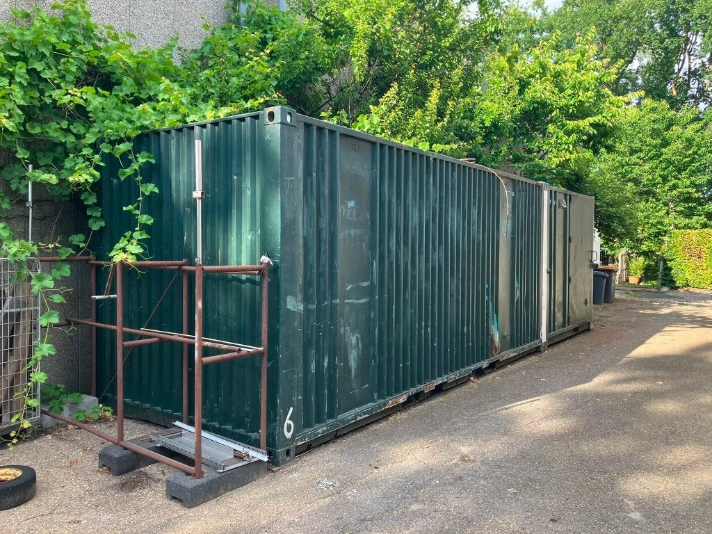 20ft+10ft container werkplaats, verlichting en krachtstroom, Ophalen