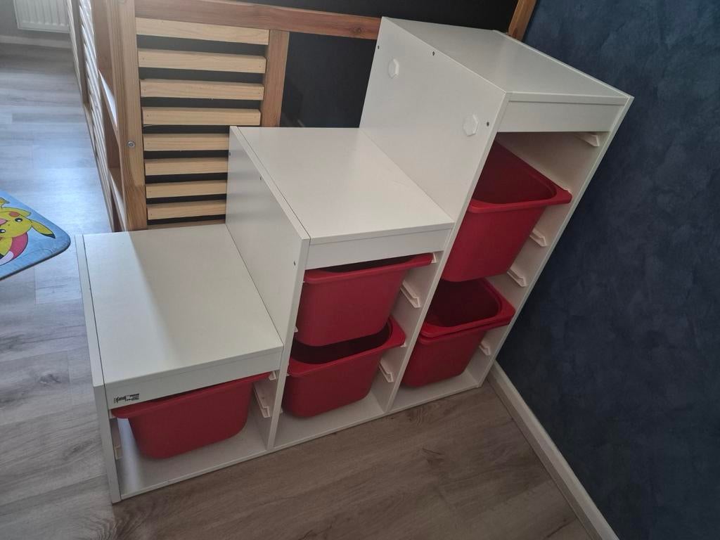 IKEA Trofast opbergkast met 6 rode bakken, Ophalen
