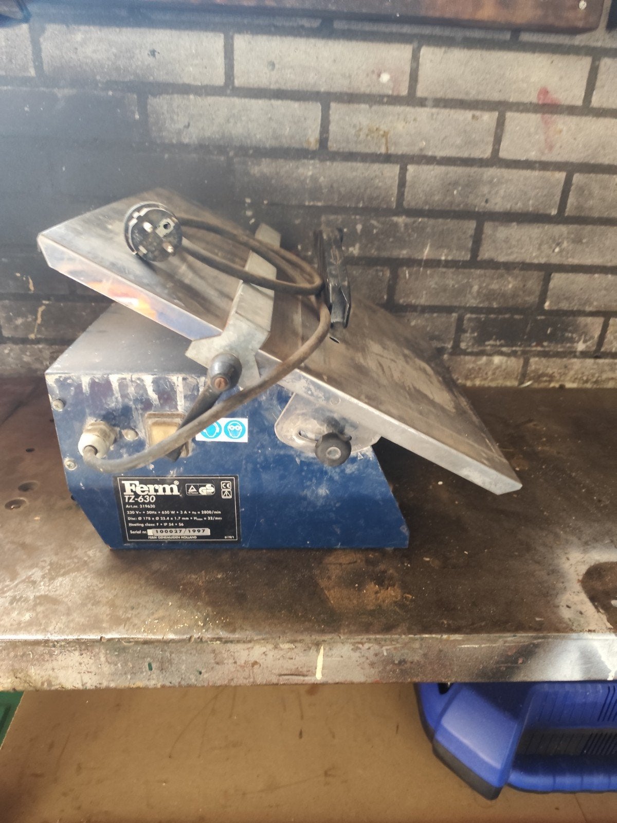 Ferm FZ-250 Tegelzaag tegelslijper tegelslijpmachine, Gebruikt, Overige typen, 600 tot 1200 watt, Ophalen of Verzenden