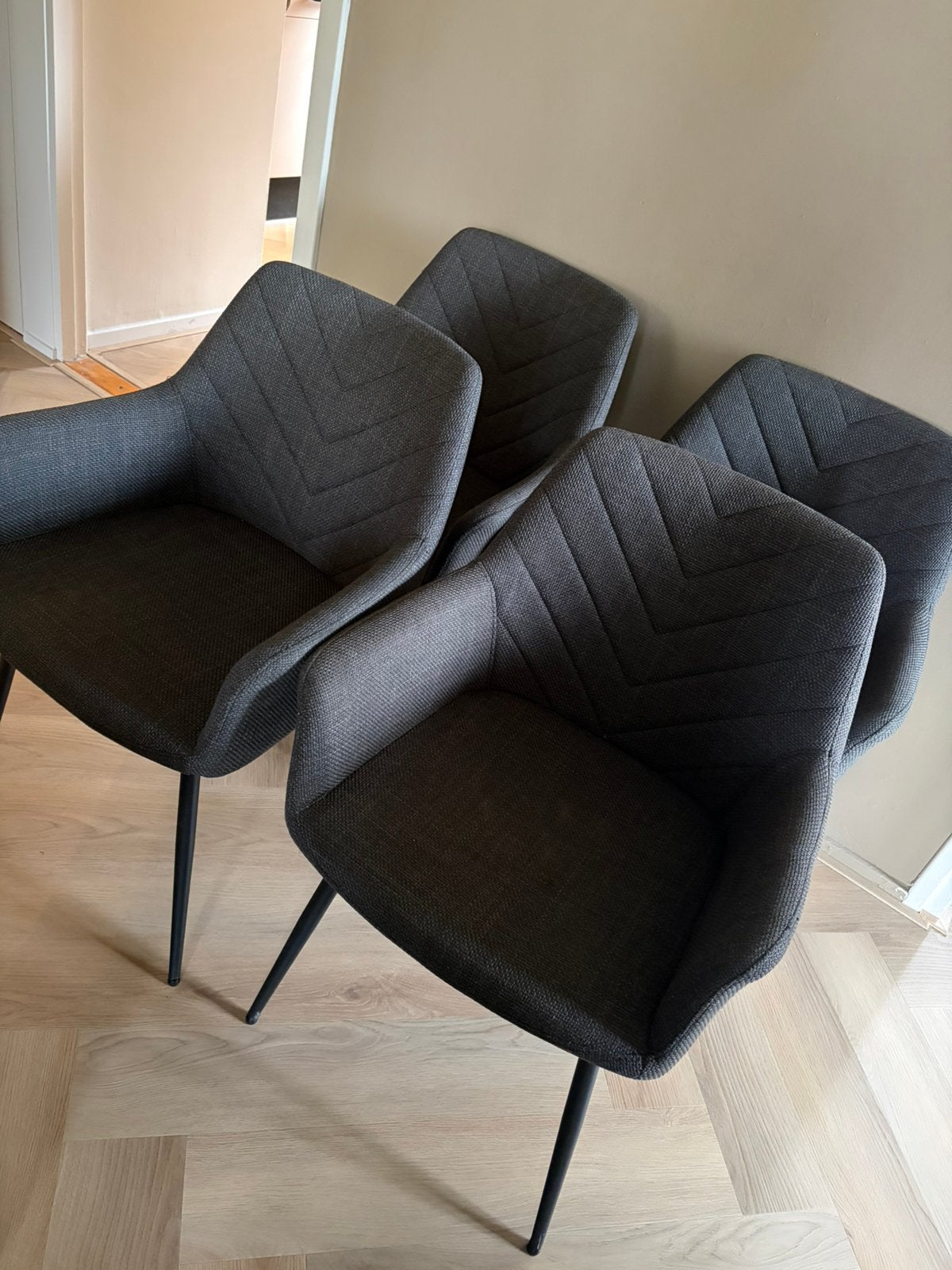 Eetkamer stoelen, Ophalen, Gebruikt, Grijs, Vier