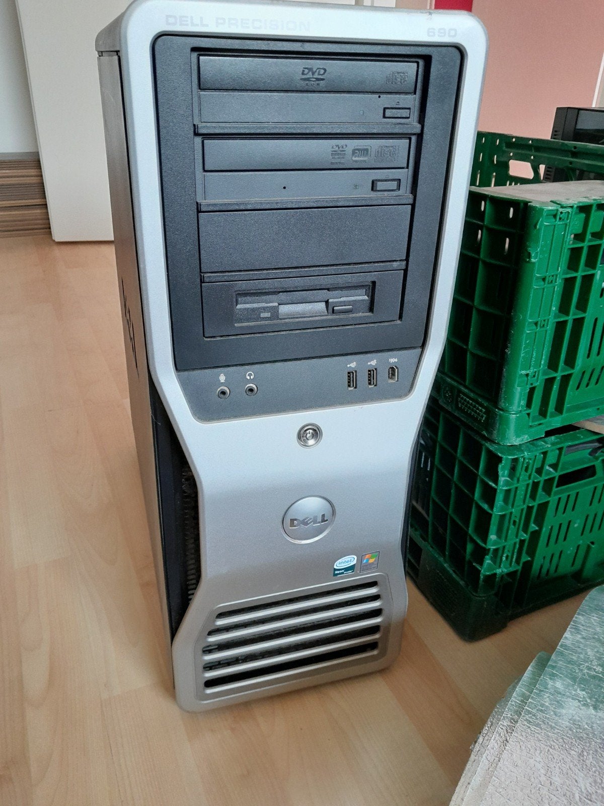 oude Dell desktop server xp, Computers en Software, Vintage Computers, Ophalen of Verzenden, Dell