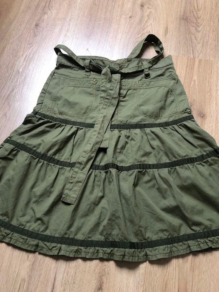 Vanilia vnl deluxe laagjes rok legergroen 38, Kleding | Dames, Rokken, Zo goed als nieuw, Maat 38/40 (M), Groen, Onder de knie
