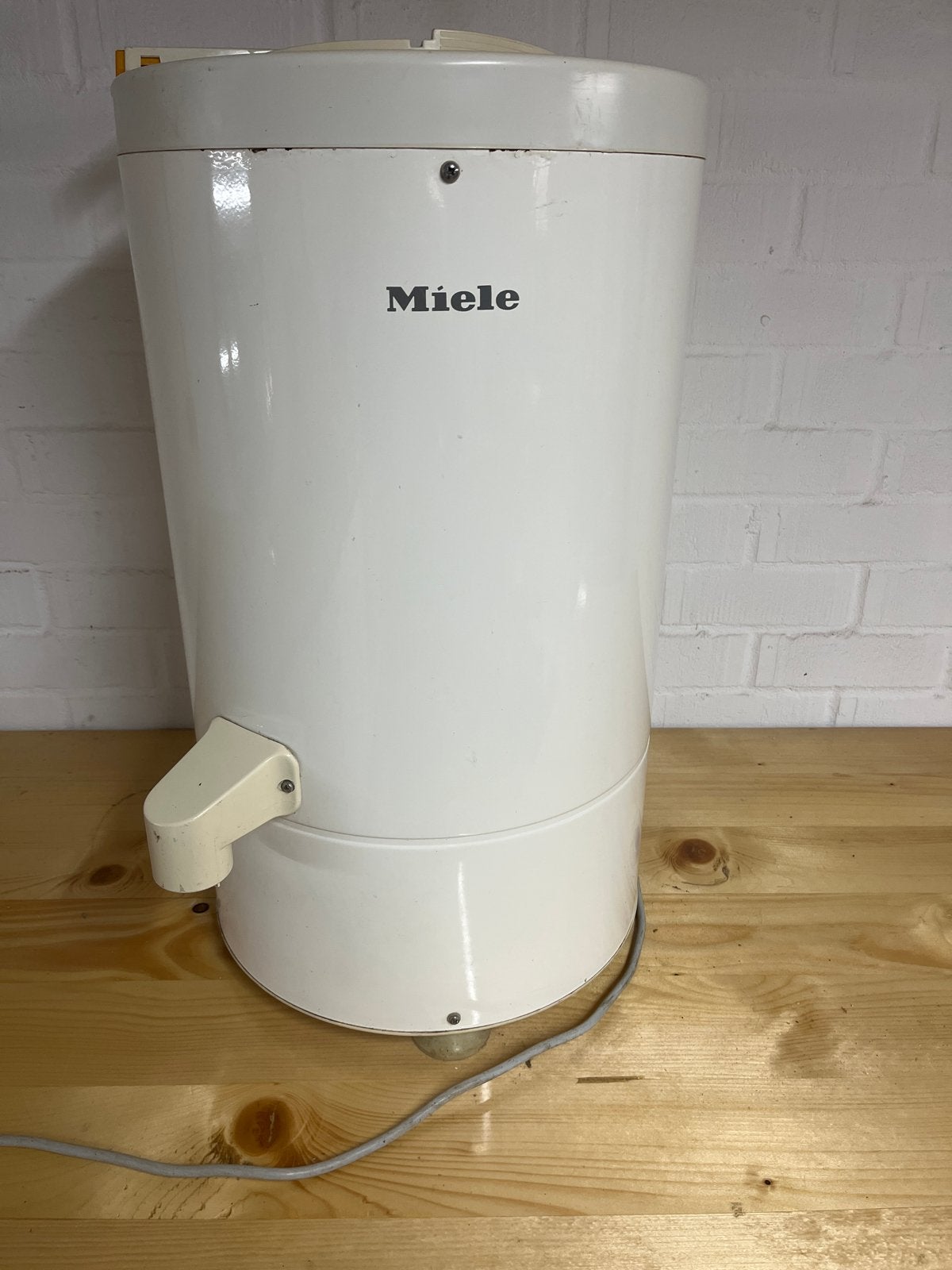 Miele WZ268 centrifuge - Vintage en functioneel, Witgoed en Apparatuur, Gebruikt, Bovenlader, Ophalen of Verzenden, 85 tot 90 cm