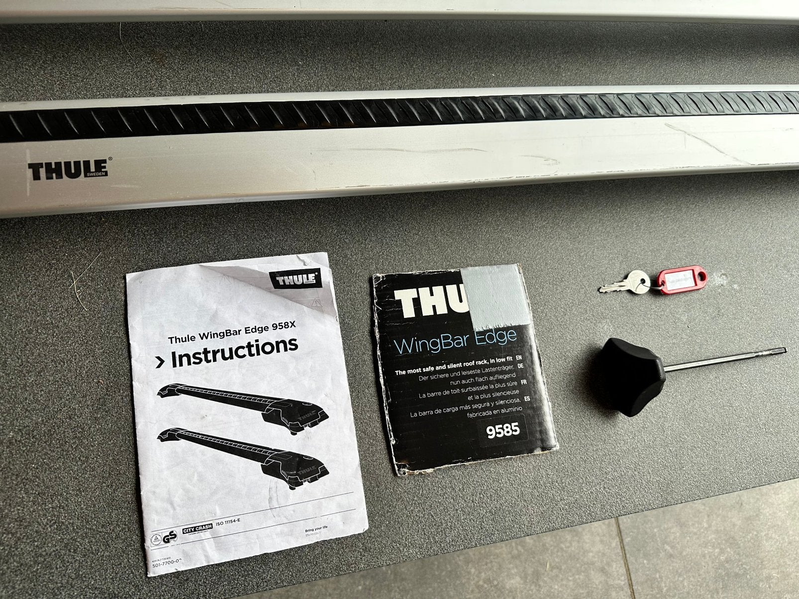 Foto 4 van Thule wingbar edge 9585 vw Tiguan 2016-2024