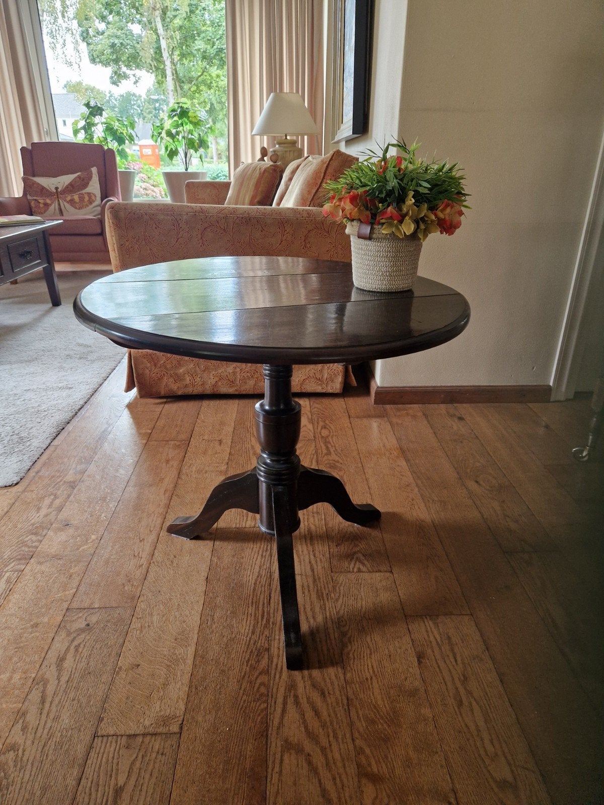 Hangoor tafeltjs met 3 poot, Ophalen, 50 – 75, Gebruikt, 50 tot 100 cm