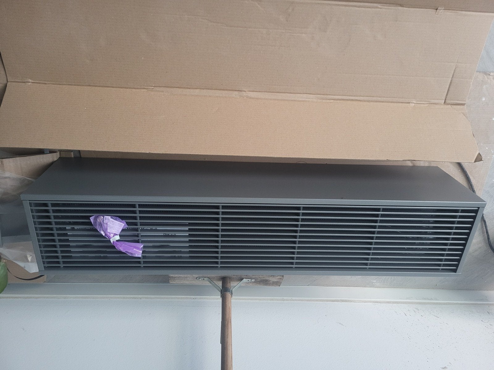 2x Jaga Mini Vrijstaand Radiator H23 L110T21 Zandstraalgrijs, Ophalen, Minder dan 30 cm, Radiator, Nieuw