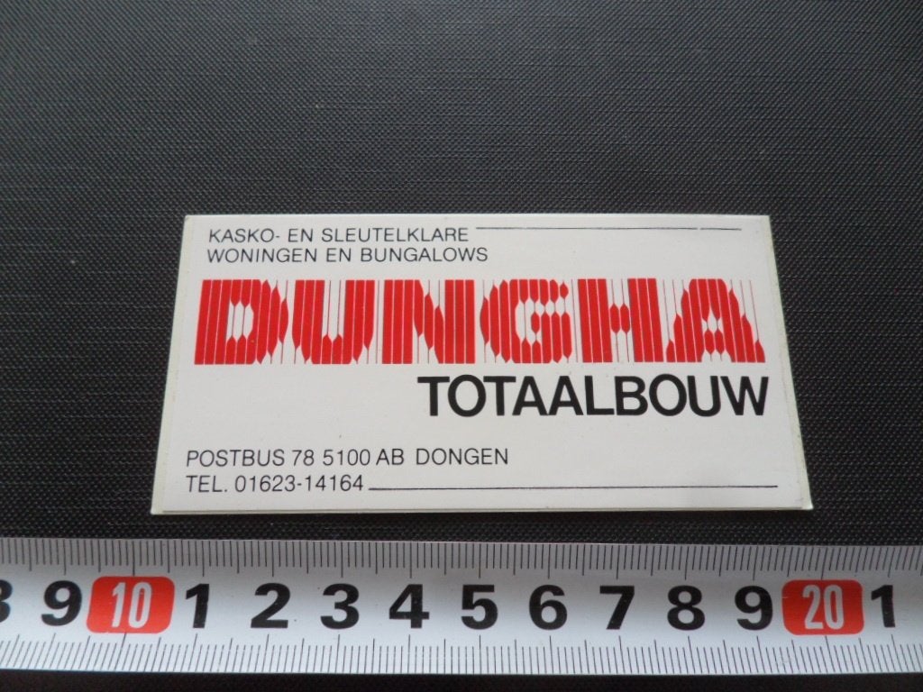 sticker dongen DUNGHA totaalbouw woningen en bungalows, Ophalen of Verzenden, Zo goed als nieuw