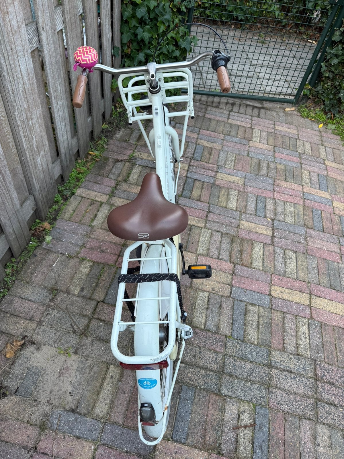 Foto 4 van Cortina meisjesfiets 24 inch