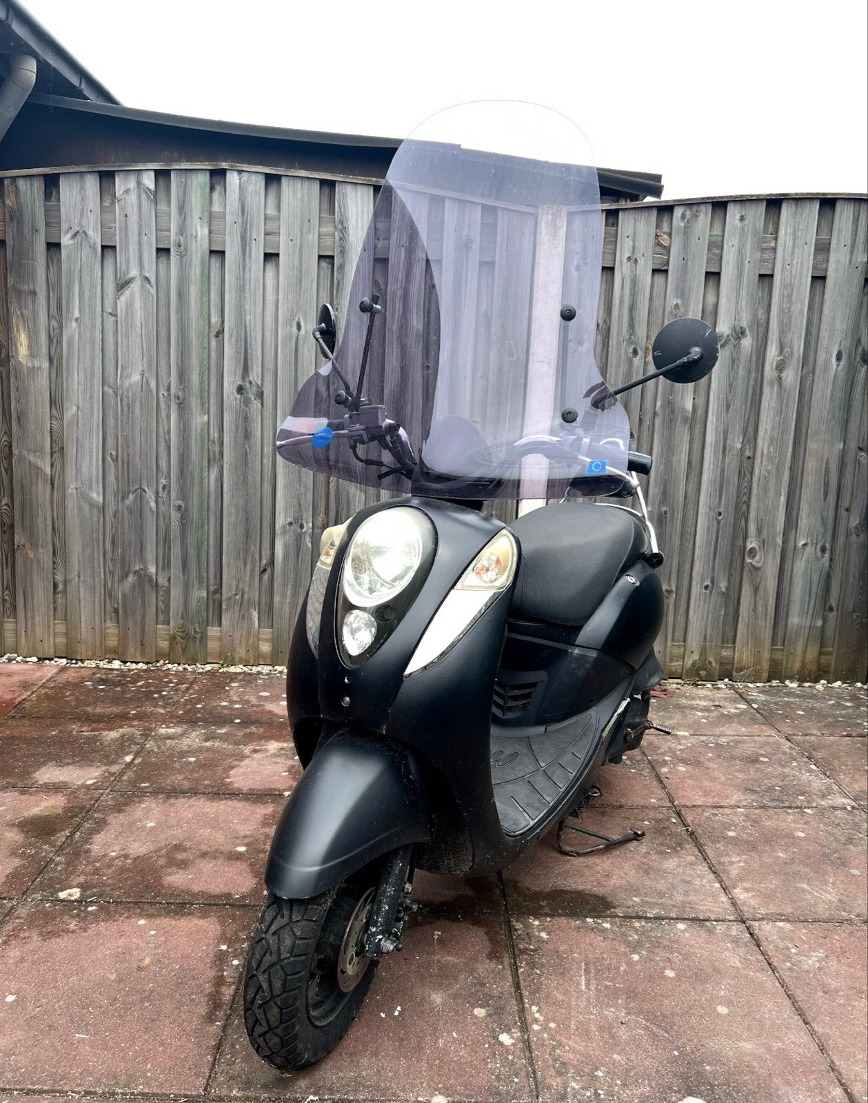 Mio scooter – zwart – nette staat, Ophalen, Gebruikt, Benzine, 50 cc