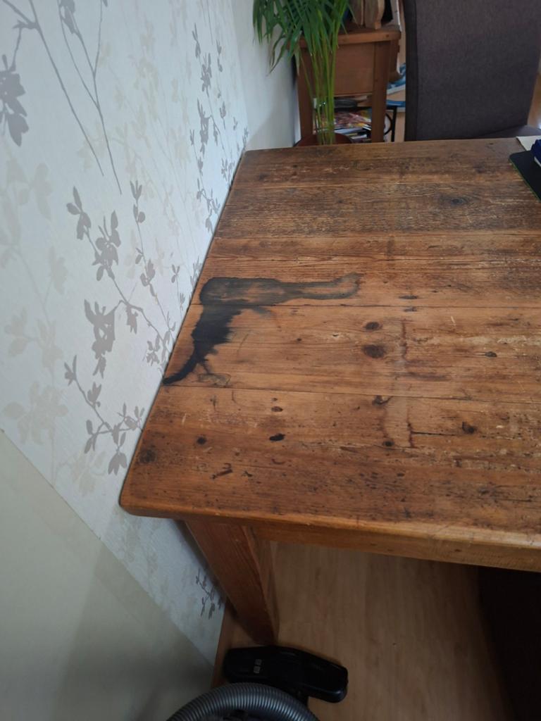 Eetkamer tafel ( Robuuste grenen eettafel met karakter), Ophalen